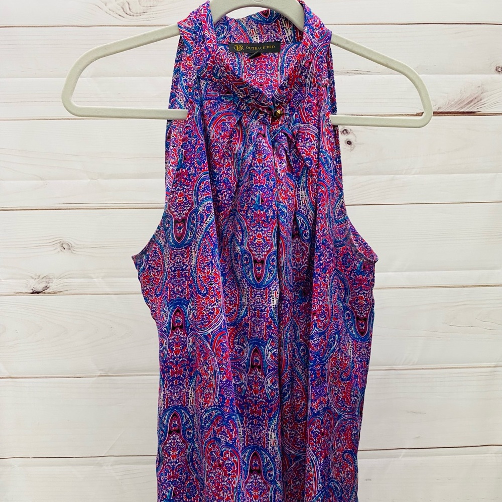 Outback Red colorful top